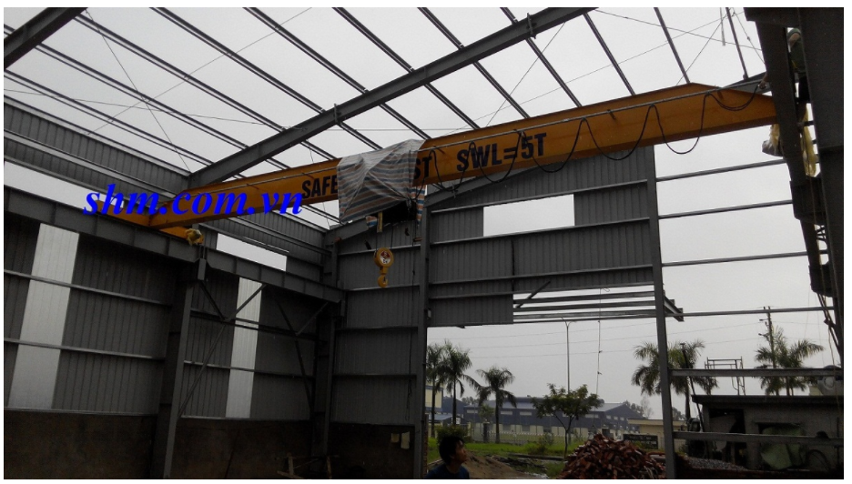 Cầu trục dầm đơn 3 tấn (Chế tạo SHM, thiết bị Hàn Quốc) Sơn Tây Hà Nội Tháng 10/2015